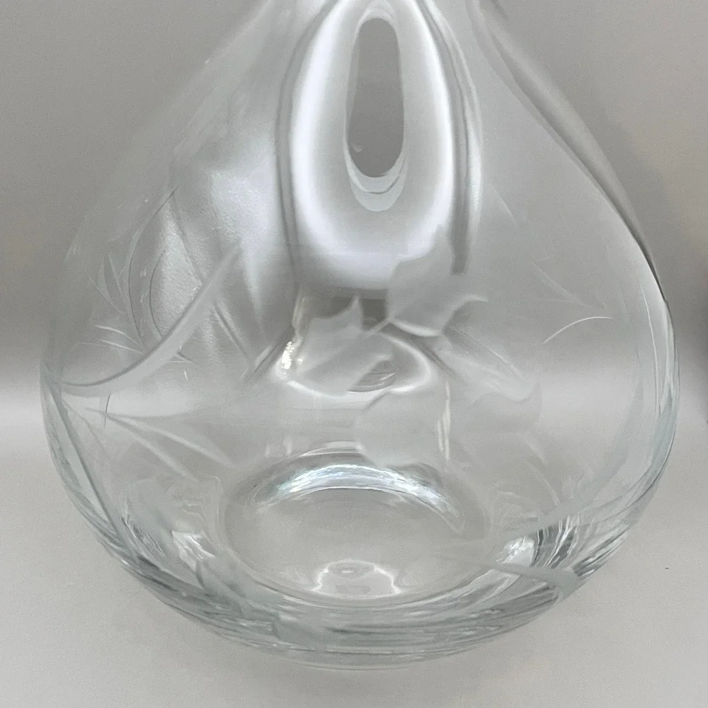 Vtg Toscany Romania Crystal Etched Floral Glass Wine Decanter Textured Ball Cork